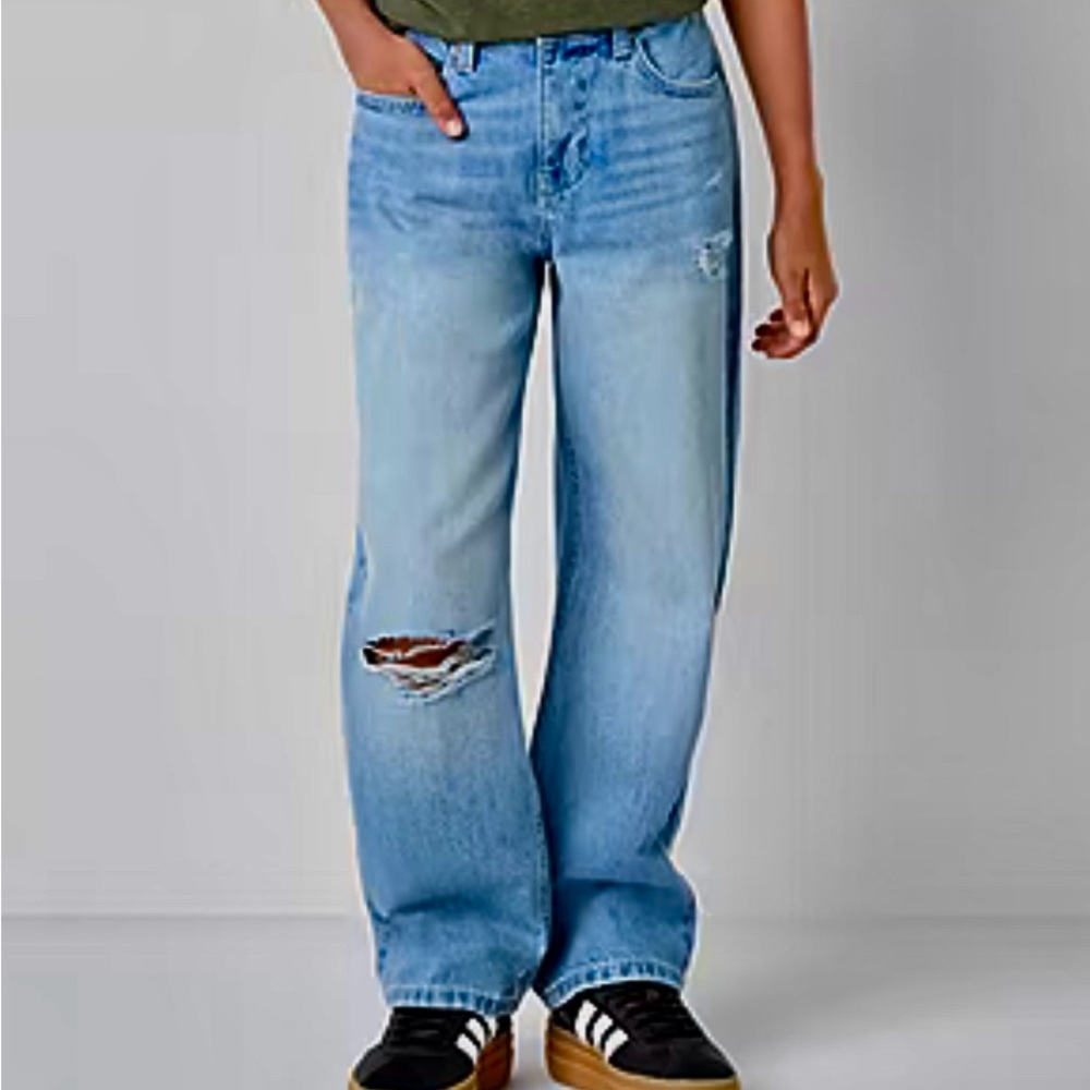 Kids Medium Wash Distressed Loose Fit Jeans